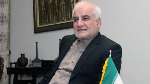 گردشگری را وارد بازی های جناحی نکنید