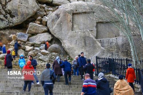 ۲۷ و نه دهم درصد از گردشگران نوروزی، اماکن تاریخی همدان را دیدند