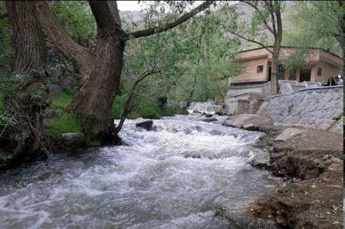 از تردد و اتراق در حاشیه رودخانه ها و مسیل های تهران خودداری کنید