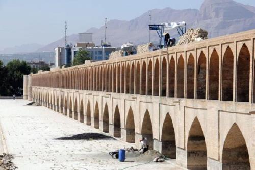 40 میلیاردریال صرف مرمت پل های تاریخی اصفهان شد