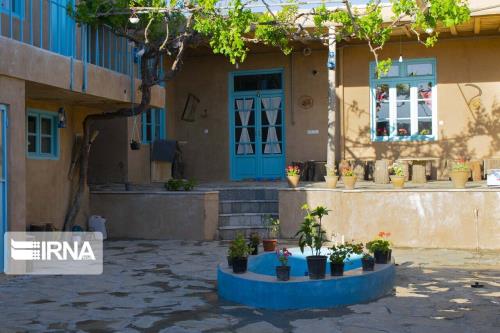توسعه اقامتگاه های بومگردی بدون توجه به زیرساخت ها شدنی نیست