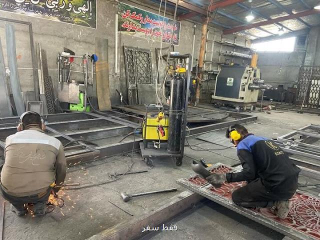 ۴۸ هزار زندانی در ۵۵ کارگاه صنعت محور مشغول کار هستند