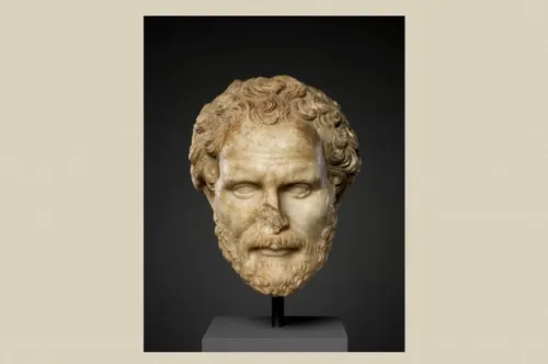 مجسمه های دزدی به ترکیه بازگشت