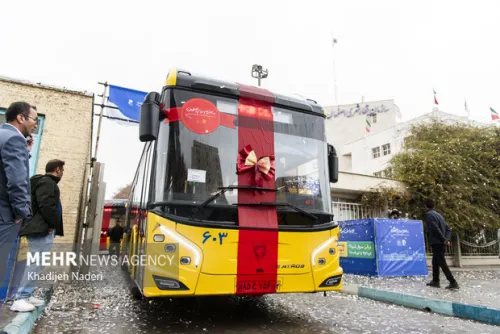 ورود ۳۵ دستگاه اتوبوس دوکابین به کشور