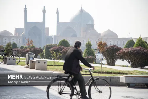 وضعیت هوای اصفهان و ۵ شهر مجاور قرمز است