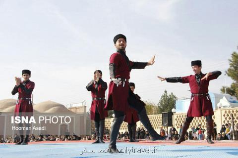 تصاویری از رقص محلی اقوام ایرانی در گرمسار تصاویری از رقص محلی اقوام ایرانی در گرمسار