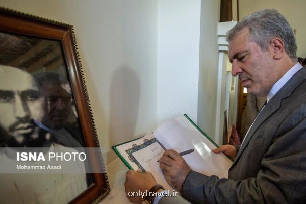 وزیر میراث فرهنگی از باغ موزه هرندی و خانه اوشیدری كرمان بازدید كرد وزیر میراث فرهنگی از باغ موزه هرندی و خانه اوشیدری كرمان بازدید كرد